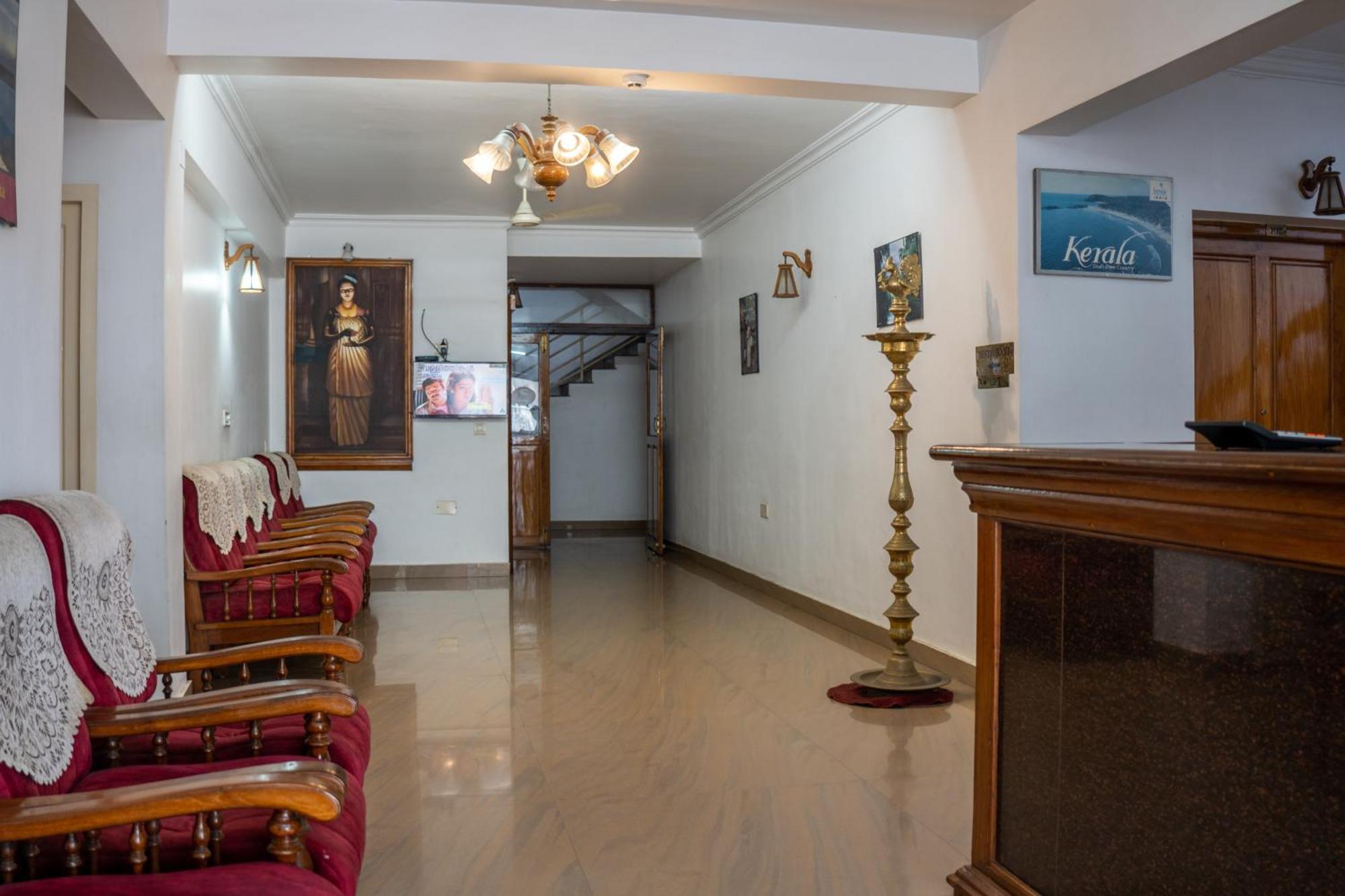 Marine Palace Beach Hotel Ковалам Экстерьер фото
