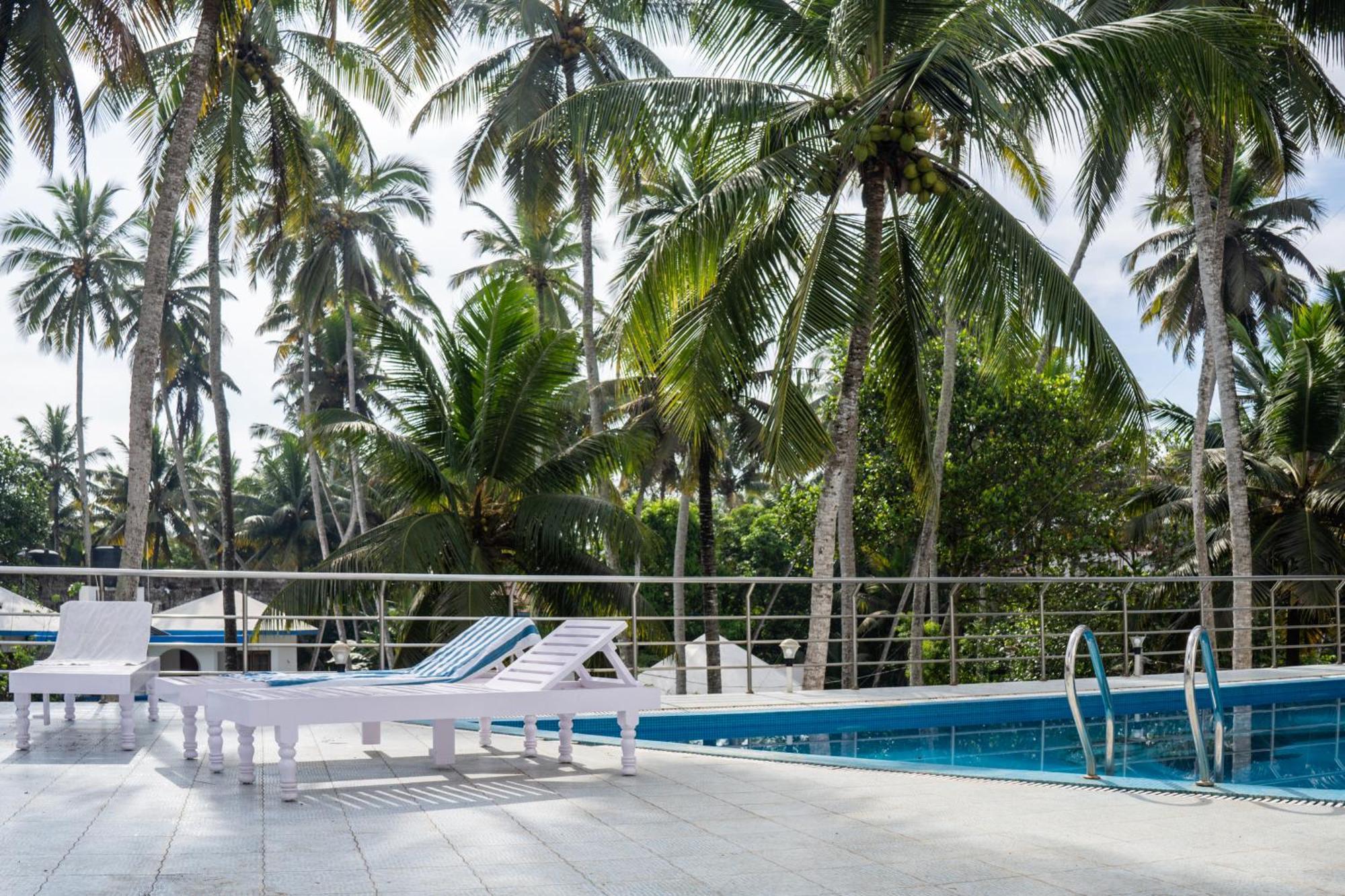 Marine Palace Beach Hotel Ковалам Экстерьер фото